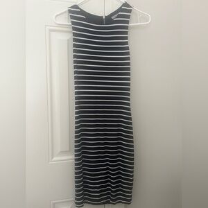 Tart stretchy navy and white dress size xs